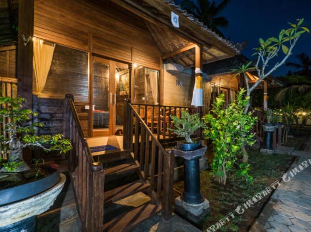 lembongan dlicks villa