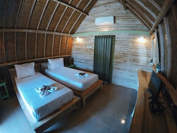 Villa Coco Republic,Near Gili Air Docks,3 star