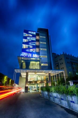 Hotel 88 Kopo Bandung By Wh,West Java>>Bandung,4 star