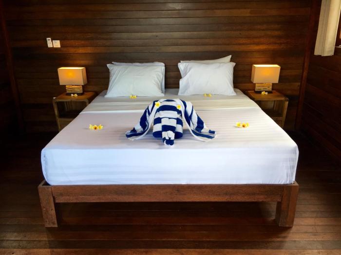 twin island villas adults only