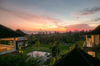 b saya villas ubud