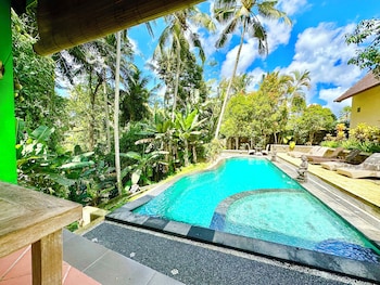 dupa ubud villa