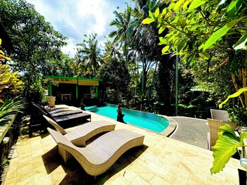 dupa ubud villa