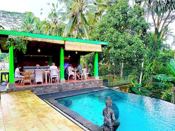 dupa ubud villa