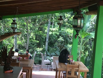 dupa ubud villa