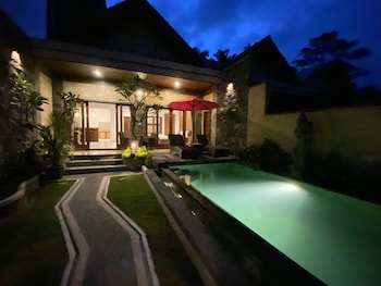 dupa ubud villa