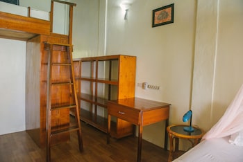 freddies santai sumurtiga