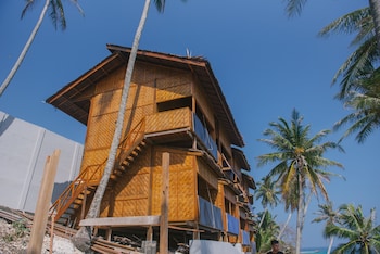 freddies santai sumurtiga