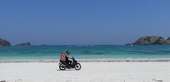 Harmony Villas Lombok,Kuta Beach>>Kuta,4 star