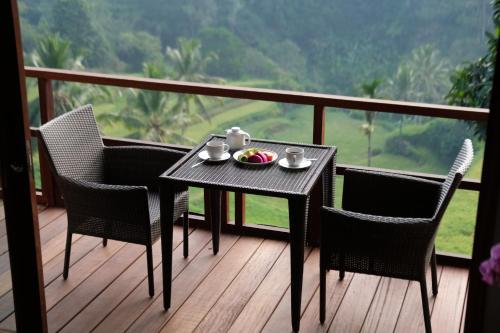 suarapura resort and spa