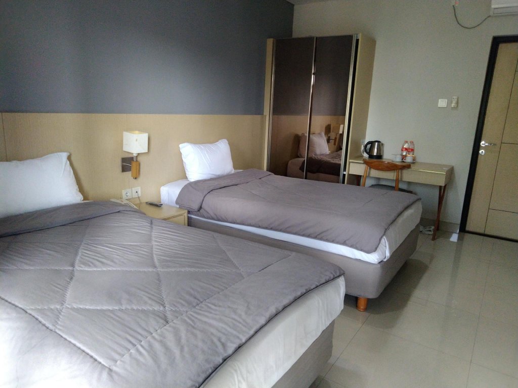 City Edge Guest House,In Jatiroke (Jatinangor),2 star
