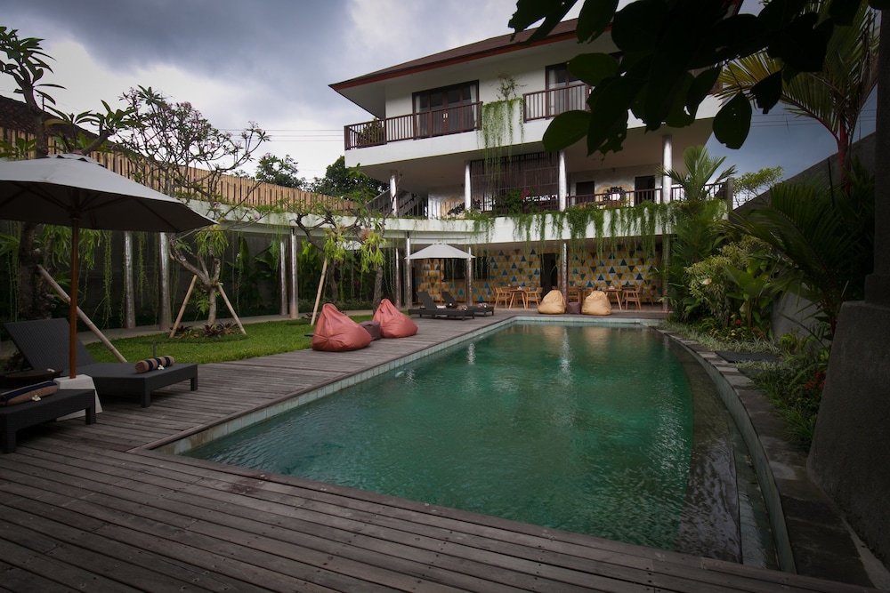athaya ubud