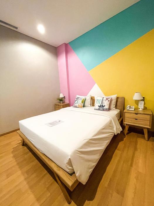 white tree residence