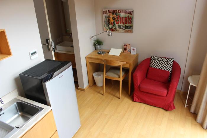 white tree residence