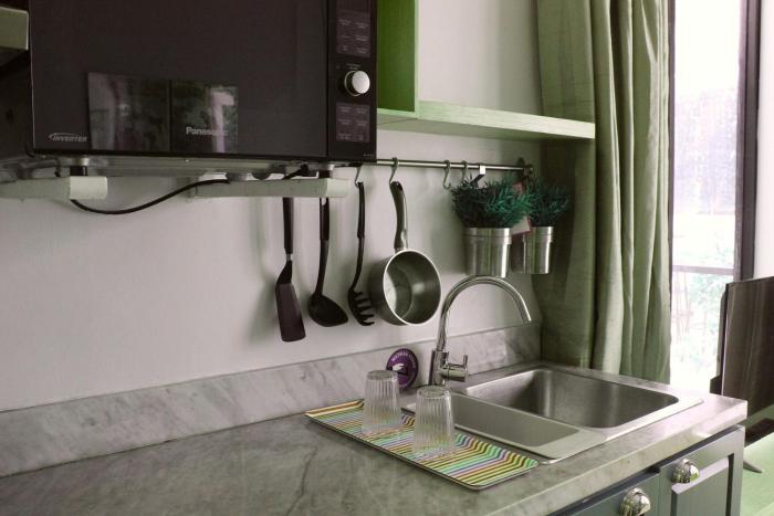 white tree residence