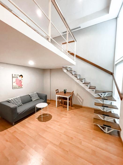 white tree residence