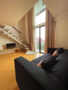 white tree residence