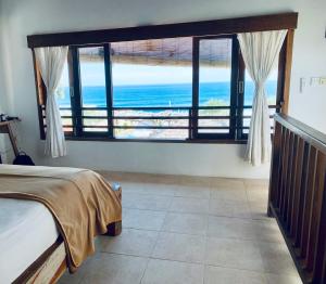 the palms ceningan hotel