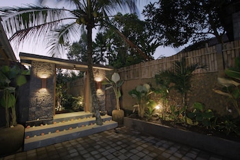 madani antique villas