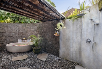 madani antique villas