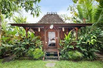 madani antique villas