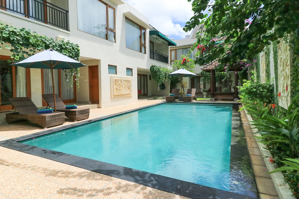 royal majesty villas