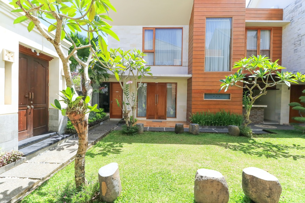 royal majesty villas