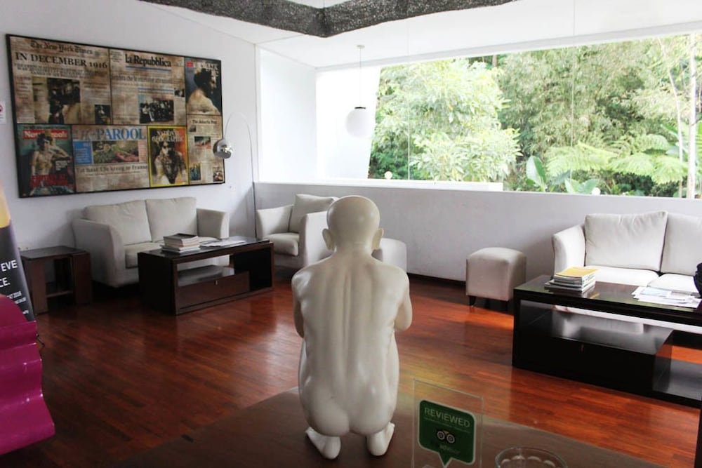 Villatel Salse,Cipanas>>Bandung,4 star