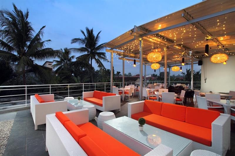 helios hotel and convention