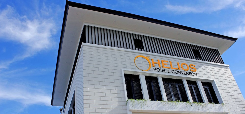 helios hotel and convention