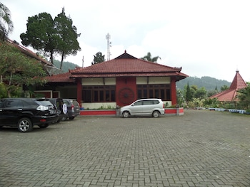 sukapura permai hotel