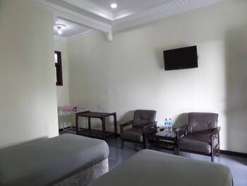 sukapura permai hotel