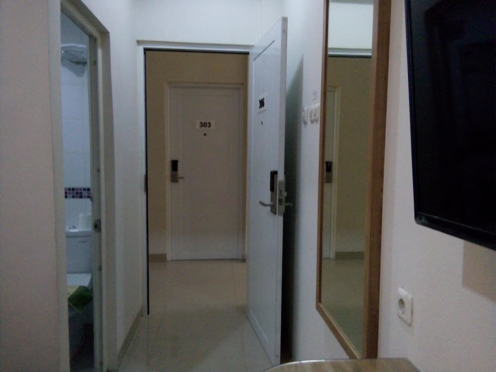 ethan hotel