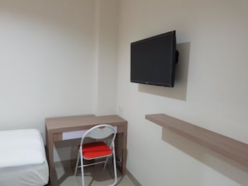 ethan hotel