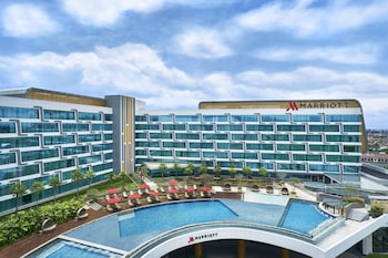 Yogyakarta Marriott Hotel,Depok>>Condongcatur,5 star