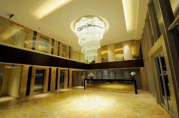 Louis Kienne Hotel Pandanaran,Semarang>>Central Java,4 star