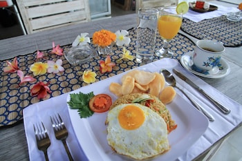 Asung Guesthouse,Canggu>>Bali,3 star