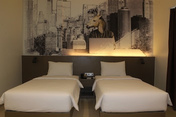 opi indah hotel
