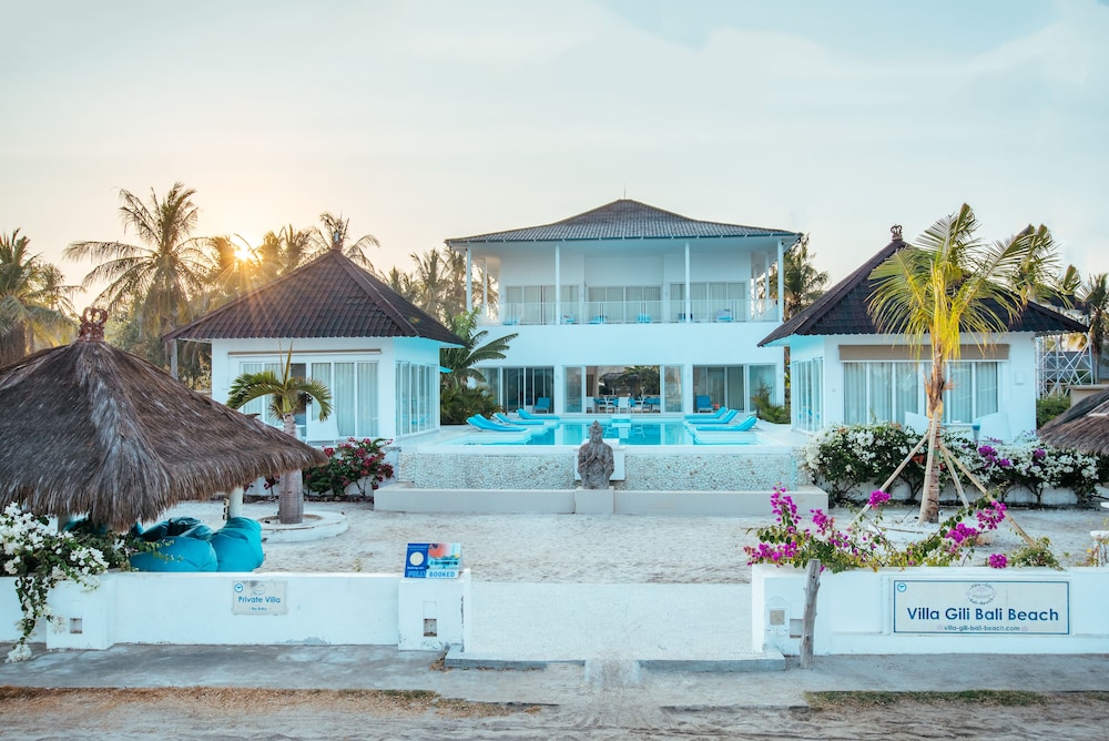 villa gili bali beach