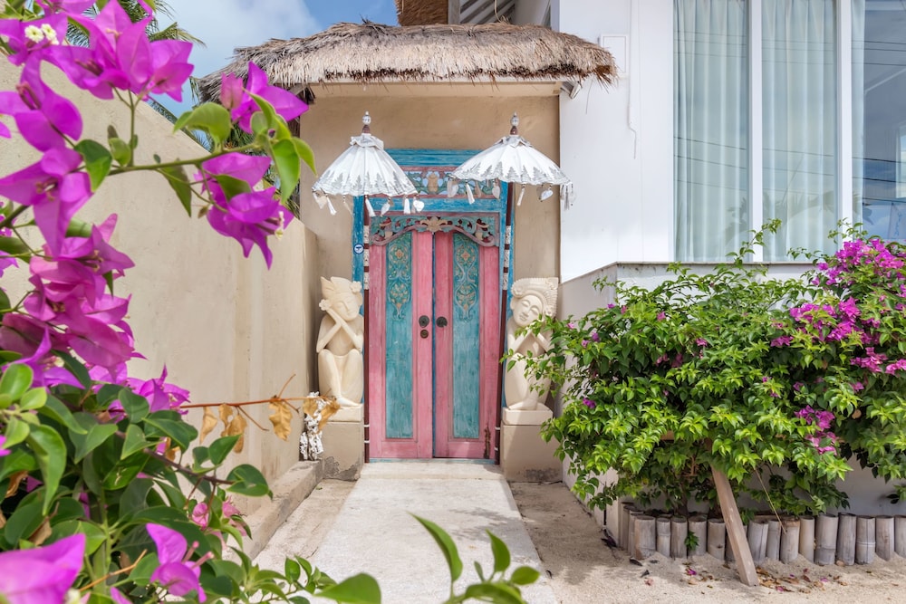 villa gili bali beach