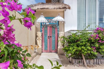 villa gili bali beach