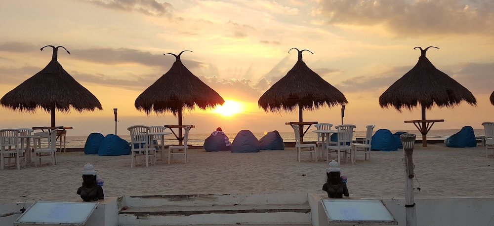 villa gili bali beach