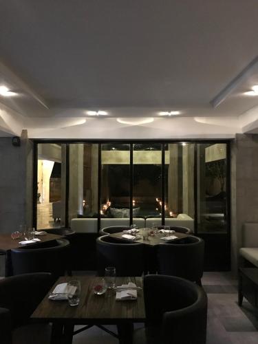 anshel hotel