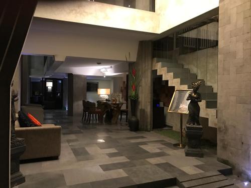 anshel hotel