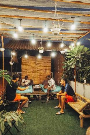 wonderloft hostel kota tua