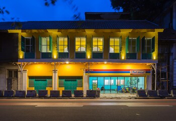 wonderloft hostel kota tua