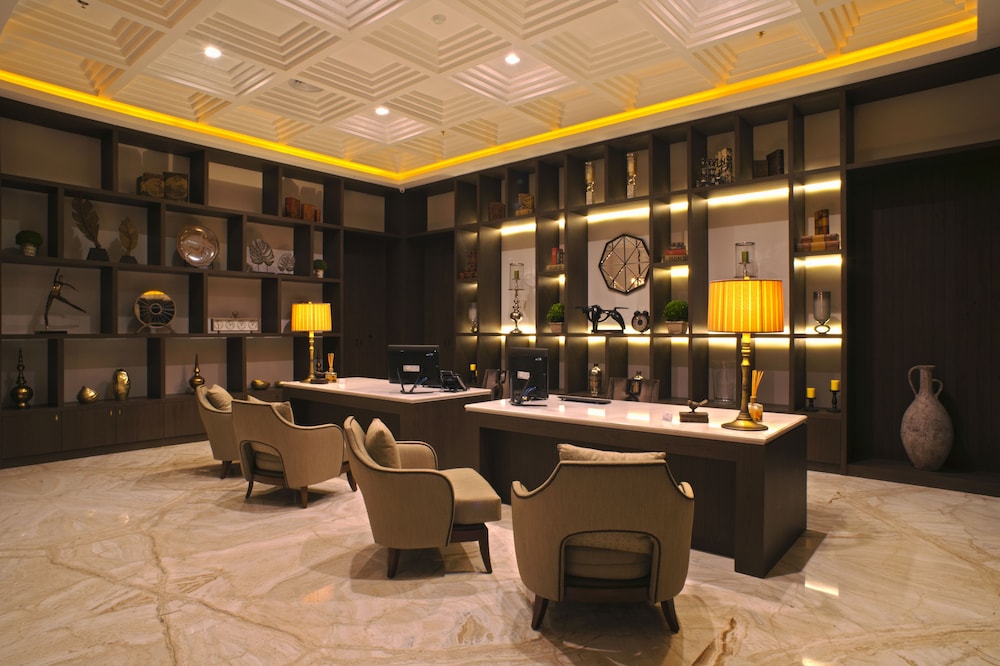 royal padjadjaran hotel