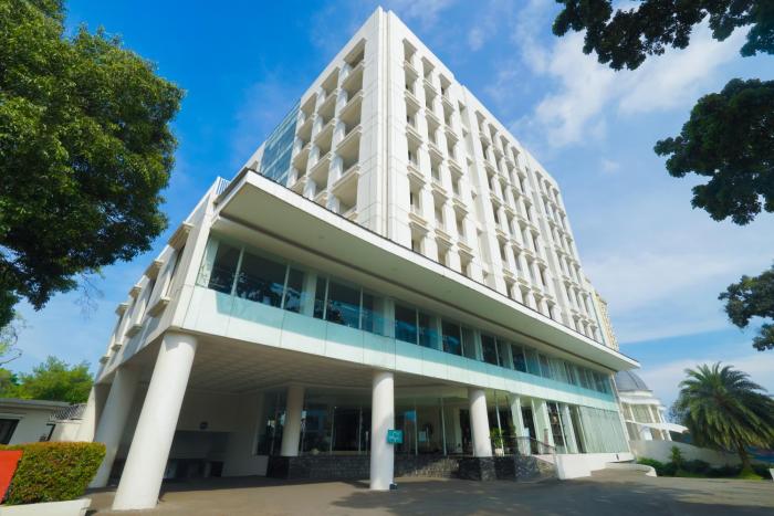 royal padjadjaran hotel