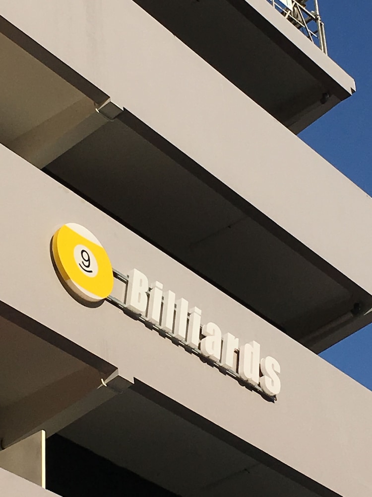iandm hotel billiard