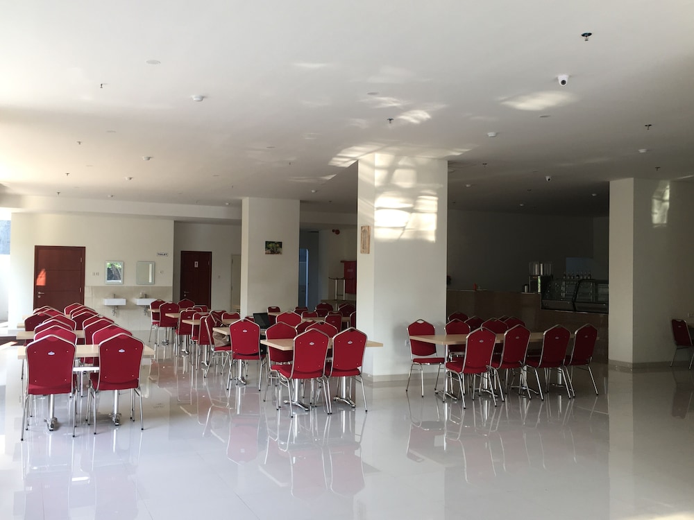iandm hotel billiard